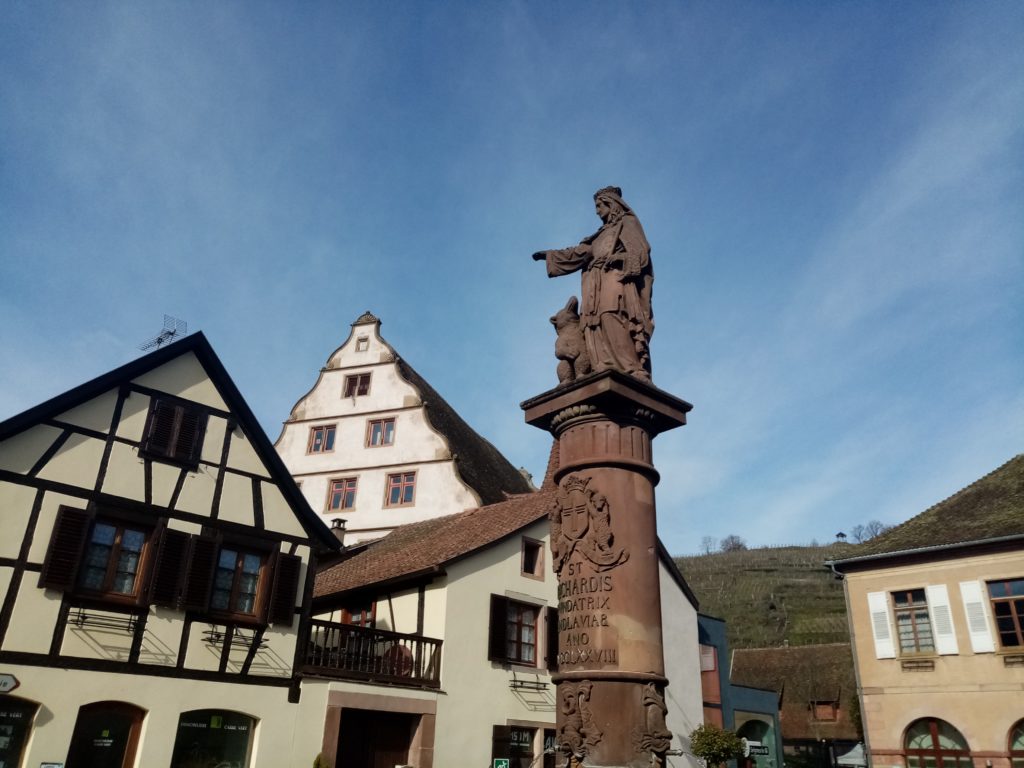 statue de sainte richarde